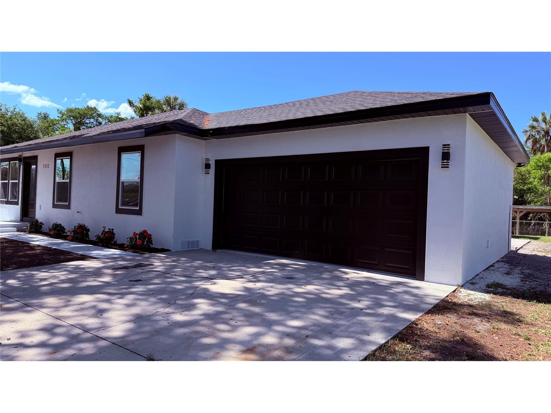 7152 Palm Avenue Leesburg FL 34788 - LAKE GRIFFIN G5111218 image1