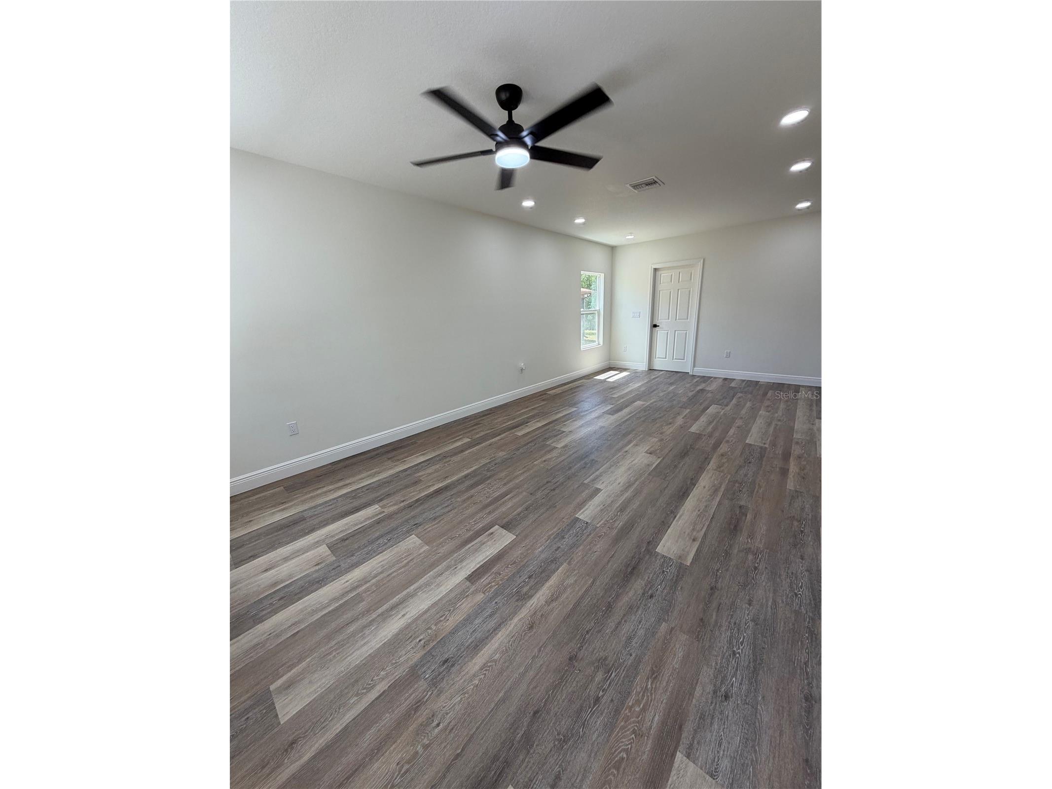 7152 Palm Avenue Leesburg FL 34788 - LAKE GRIFFIN G5111218 image3