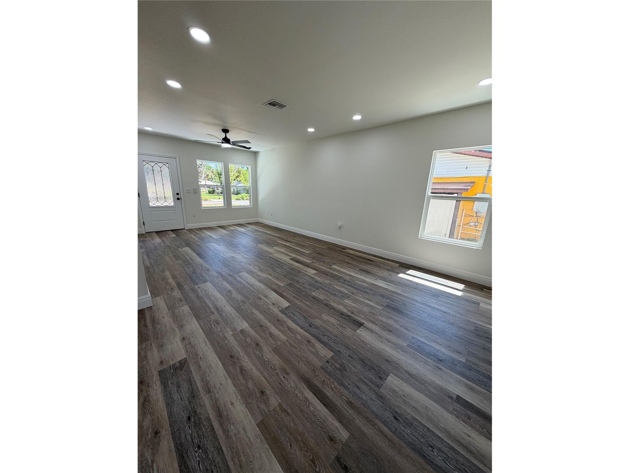7152 Palm Avenue Leesburg FL 34788 - LAKE GRIFFIN G5111218 image4