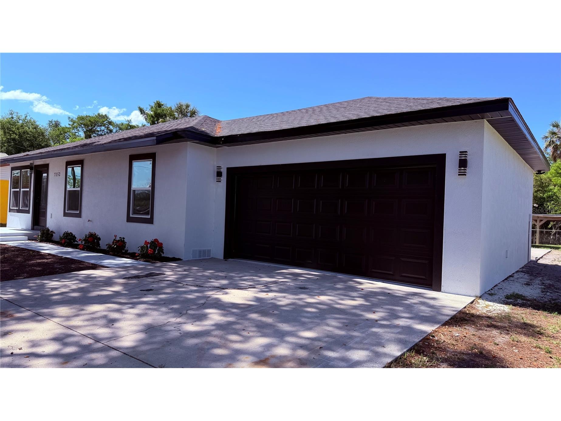 7152 Palm Avenue Leesburg FL 34788 - LAKE GRIFFIN G5112139 image1