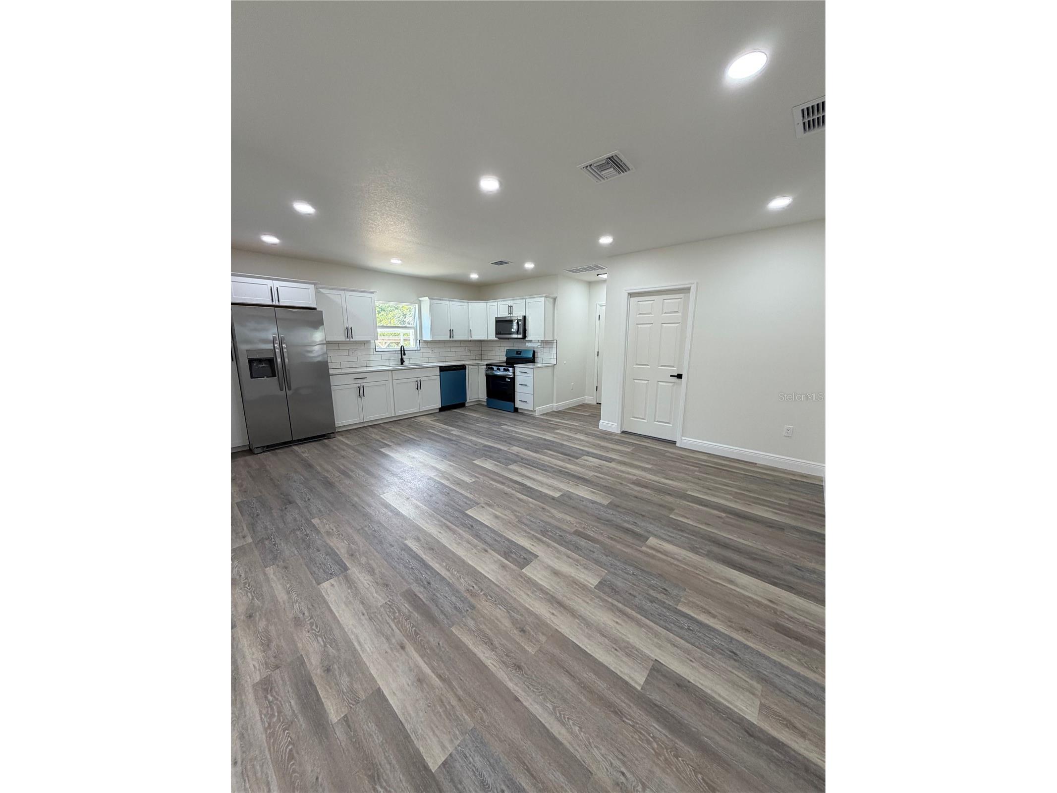 7152 Palm Avenue Leesburg FL 34788 - LAKE GRIFFIN G5112139 image10