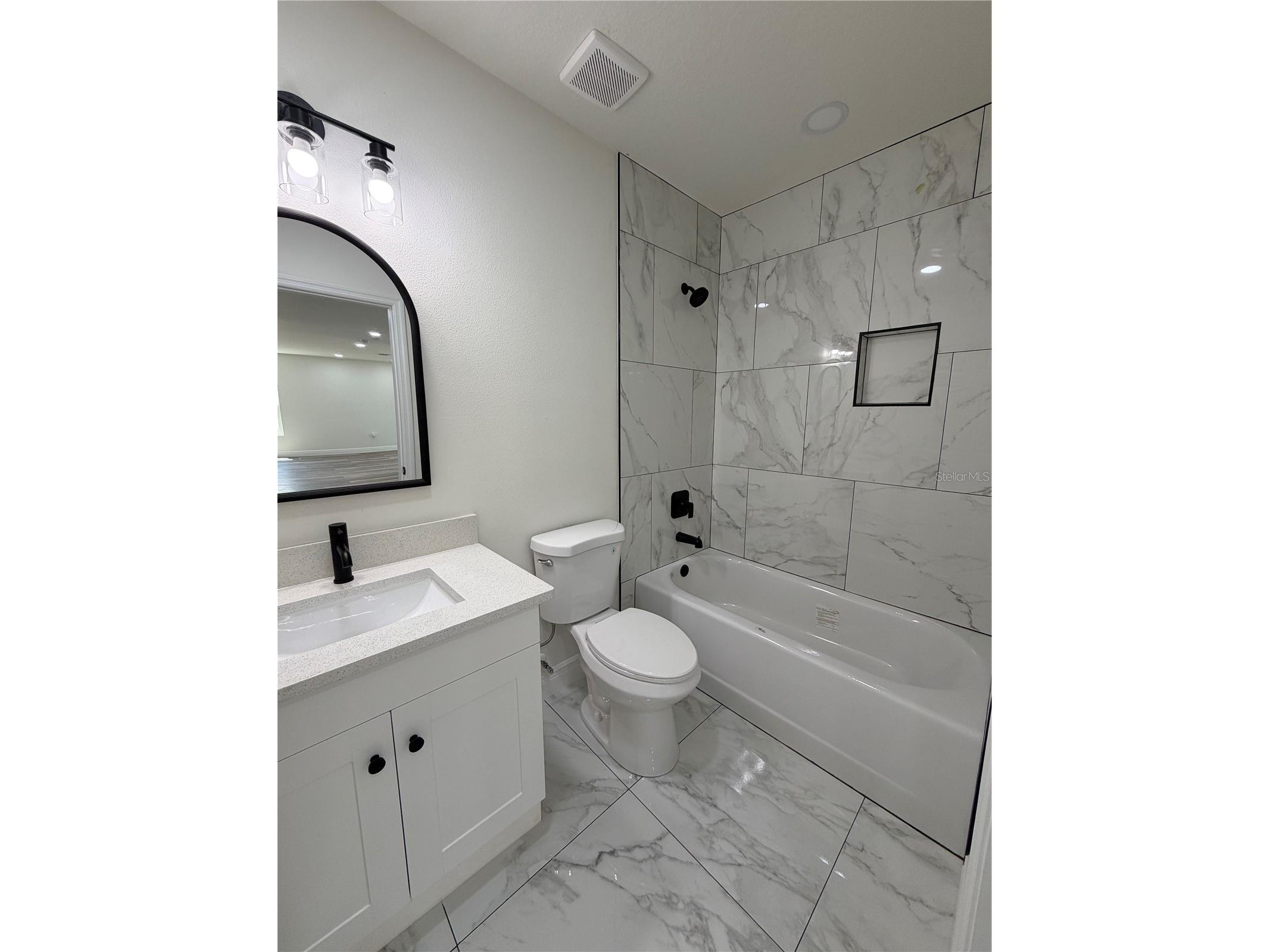 7152 Palm Avenue Leesburg FL 34788 - LAKE GRIFFIN G5112139 image7