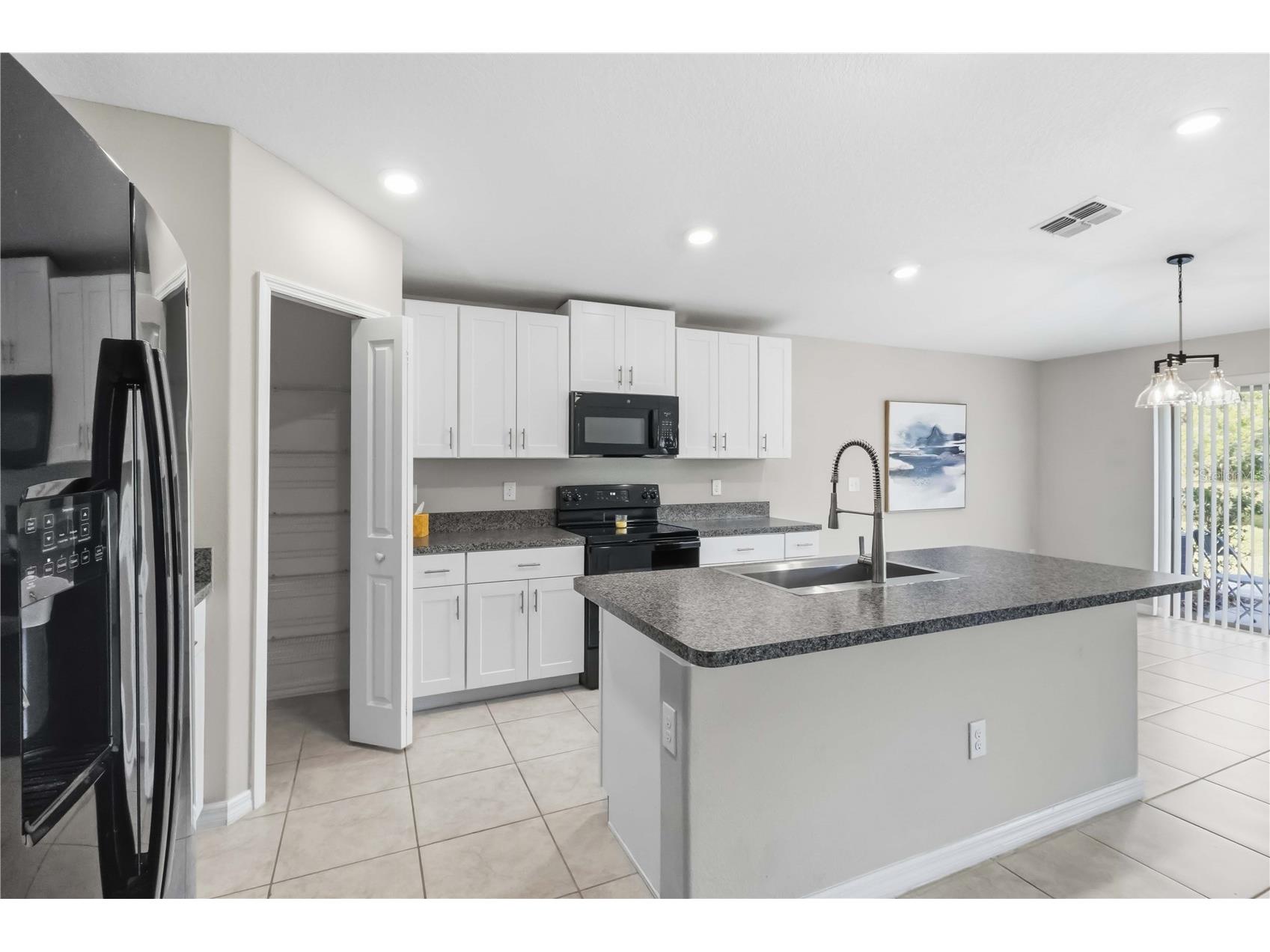 7152 Samuel Ivy Drive Tampa FL 33619 TB8492392 image6