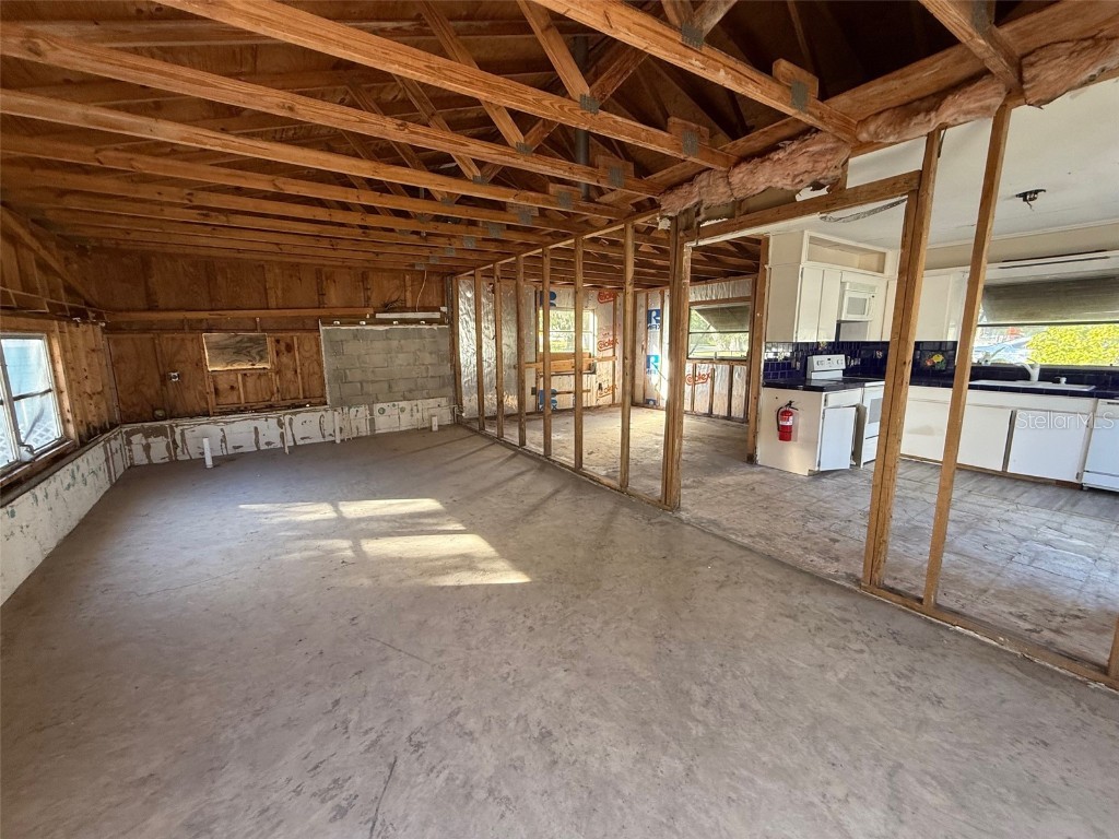 7154 Algonquin Street Weeki Wachee FL 34607 W7880504 image11