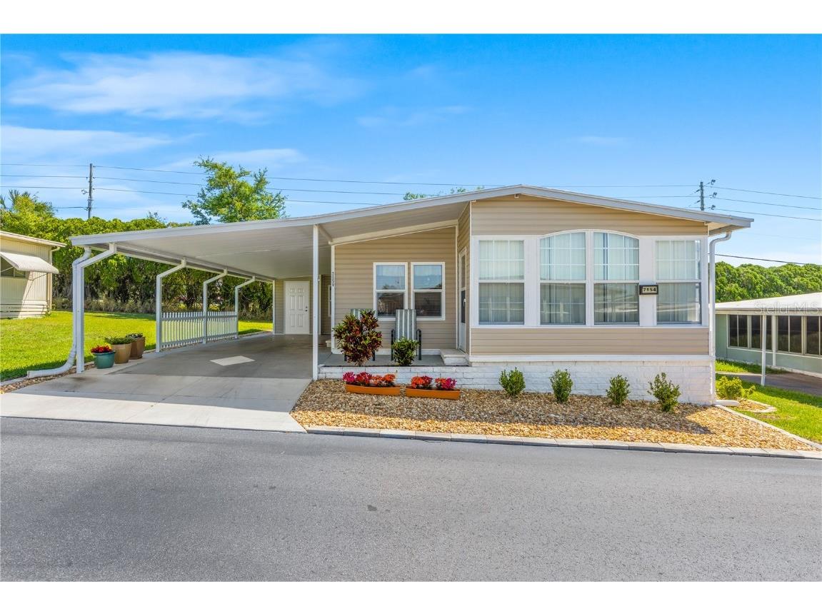 7154 El Meyers Street Zephyrhills FL 33541 T3362245 image1