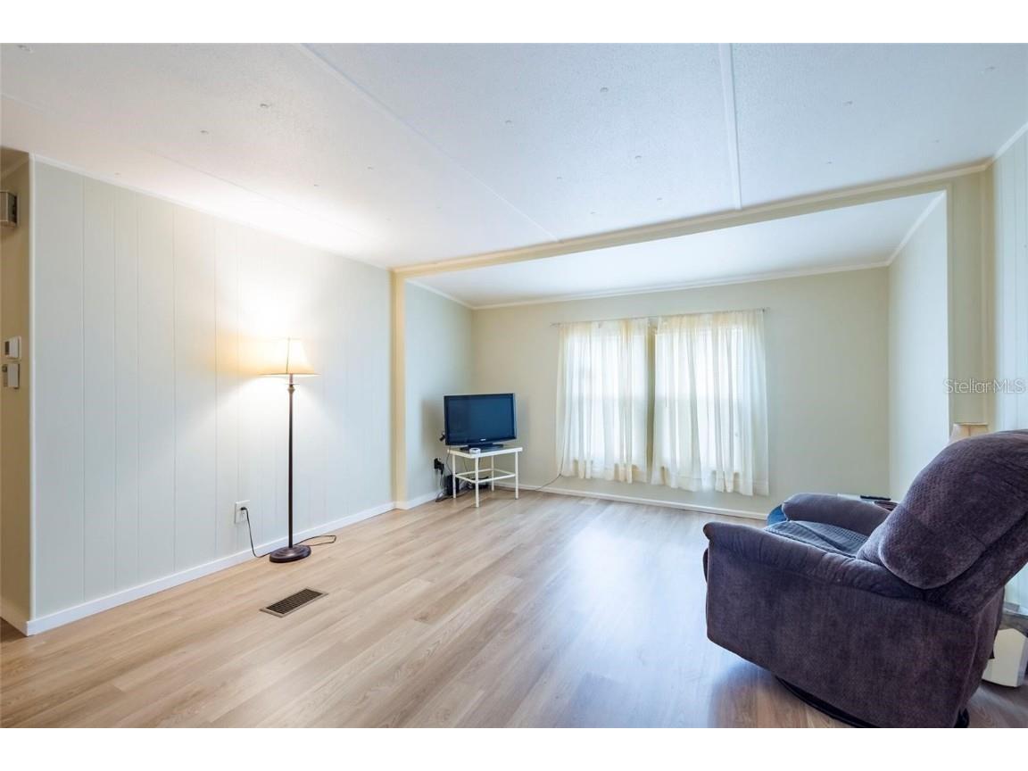 7154 El Meyers Street Zephyrhills FL 33541 TB8461411 image6