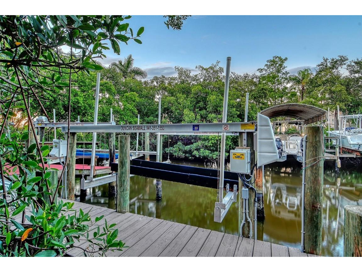 7154 Hawks Harbor Circle Bradenton FL 34207 A4660024 image75