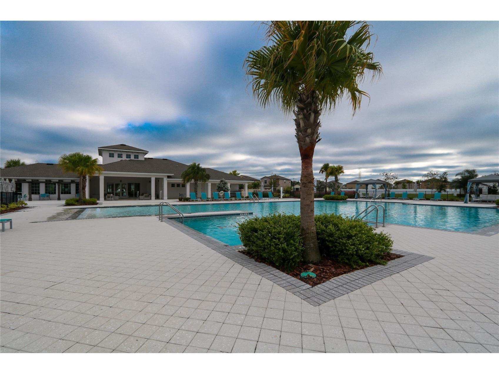7154 Samuel Ivy Drive Tampa FL 33619 TB8514822 image29