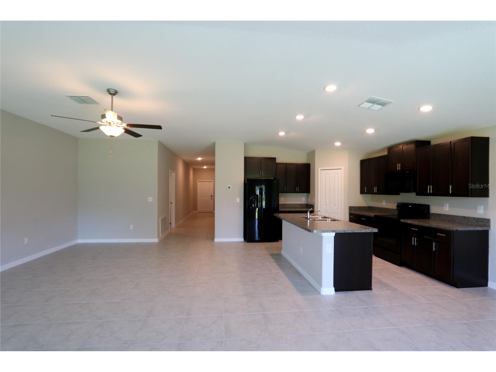 7154 Samuel Ivy Drive Tampa FL 33619 TB8514822 image3