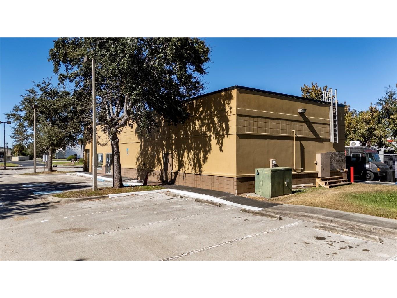 7155 S Orange Blossom Trail Orlando FL 32809 S5140451 image2