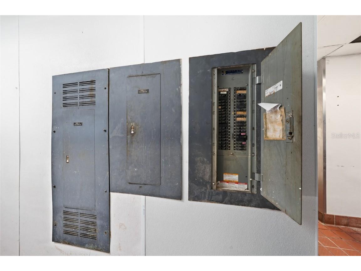 7155 S Orange Blossom Trail Orlando FL 32809 S5140451 image25