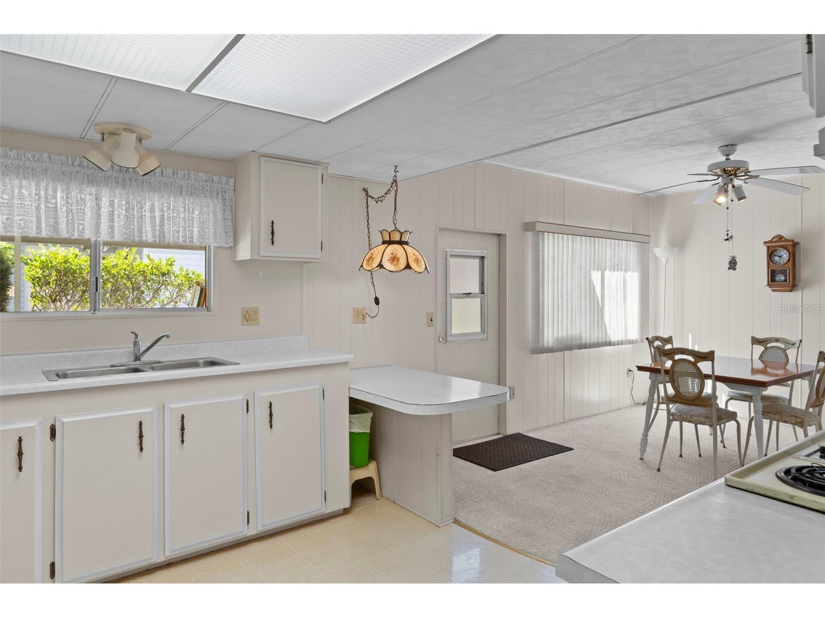 7156 Fairlane Avenue Brooksville FL 34613 TB8487922 image20