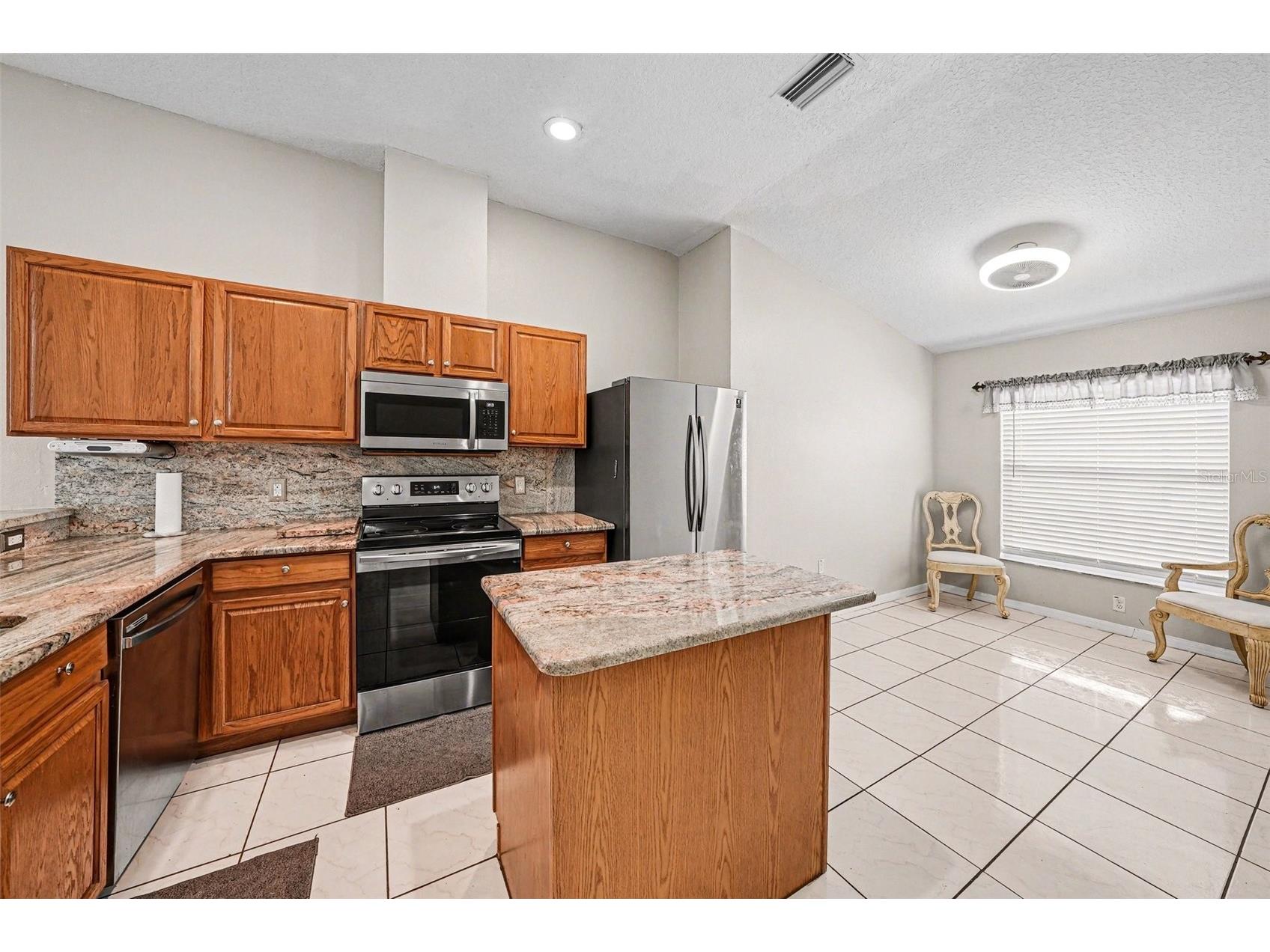 7156 Hamilton Park Boulevard Tampa FL 33615 TB8481565 image12
