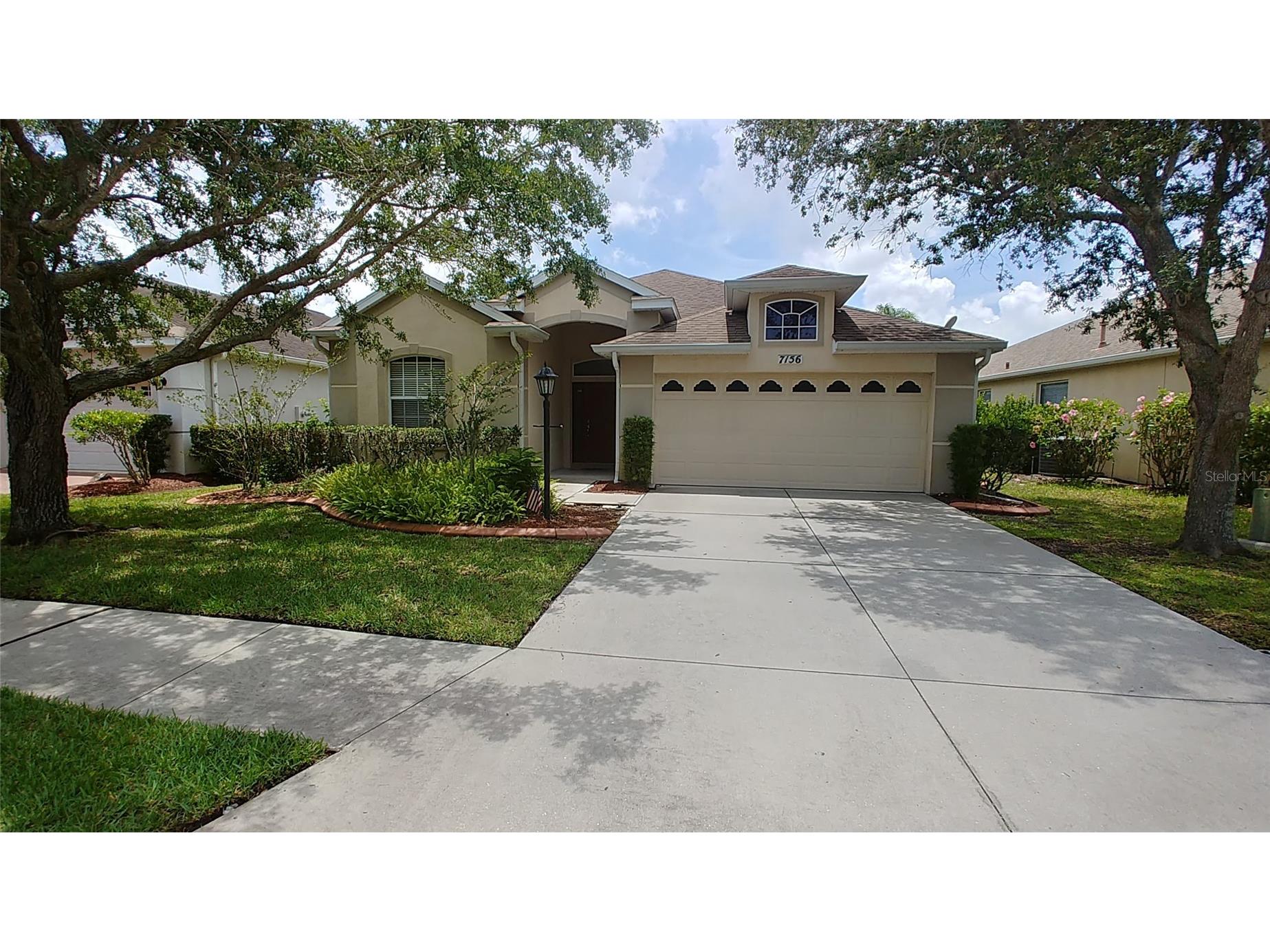 7156 Spikerush Court Lakewood Ranch FL 34202 R4911248 image1