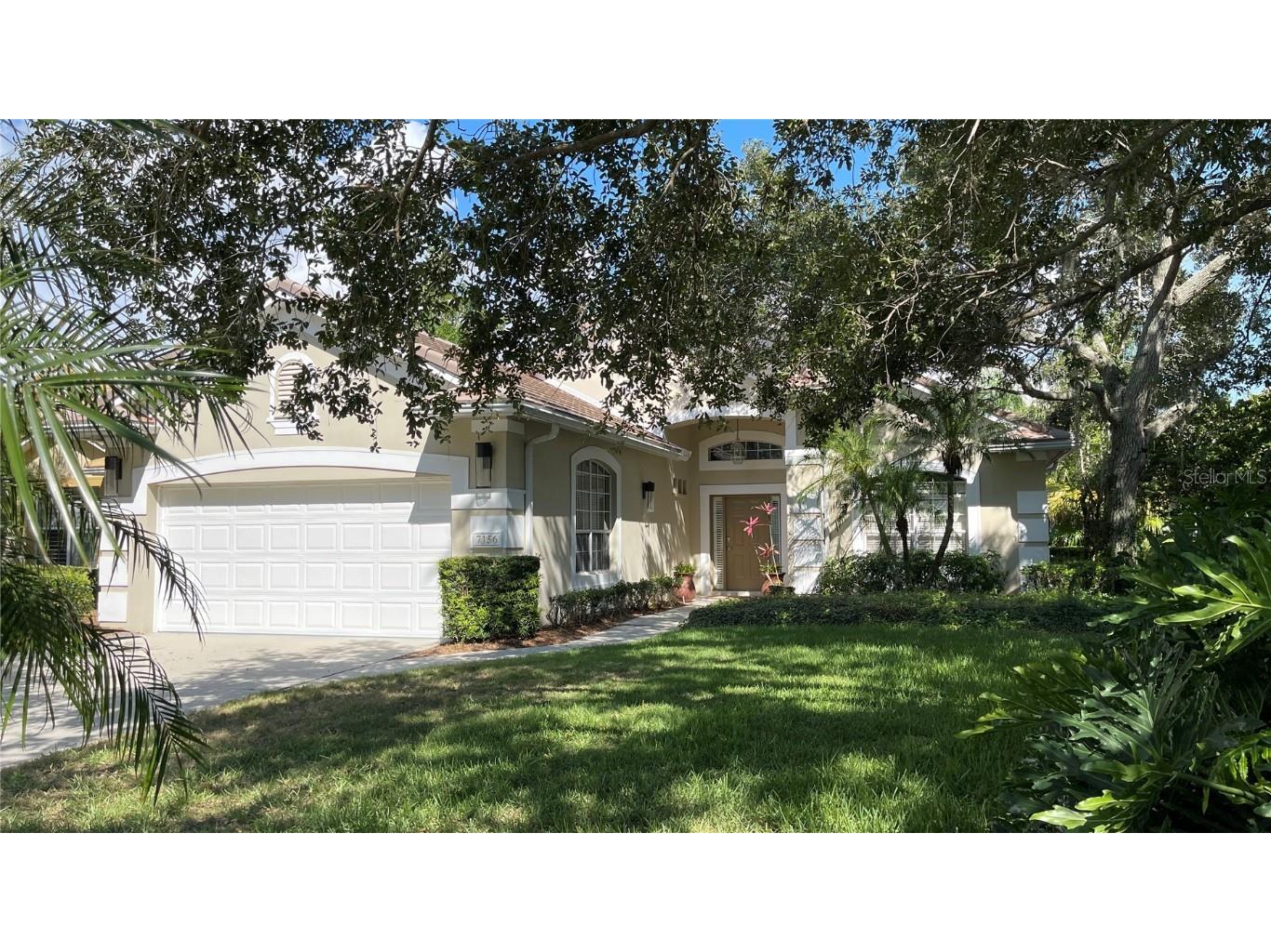 7156 Victoria Circle University Park FL 34201 A4600526 image1