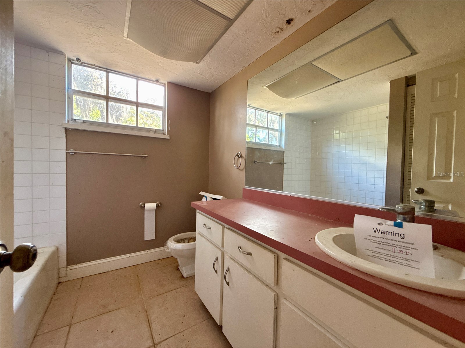 7156 Wilderness Lane Sarasota FL 34240 TB8461141 image21