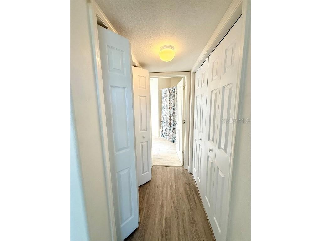 7157 42nd Court E Sarasota FL 34243 A4671181 image32