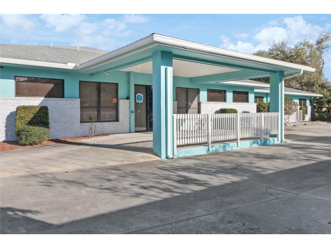 7157 Curtiss Avenue Sarasota FL 34231 A4613631 image1