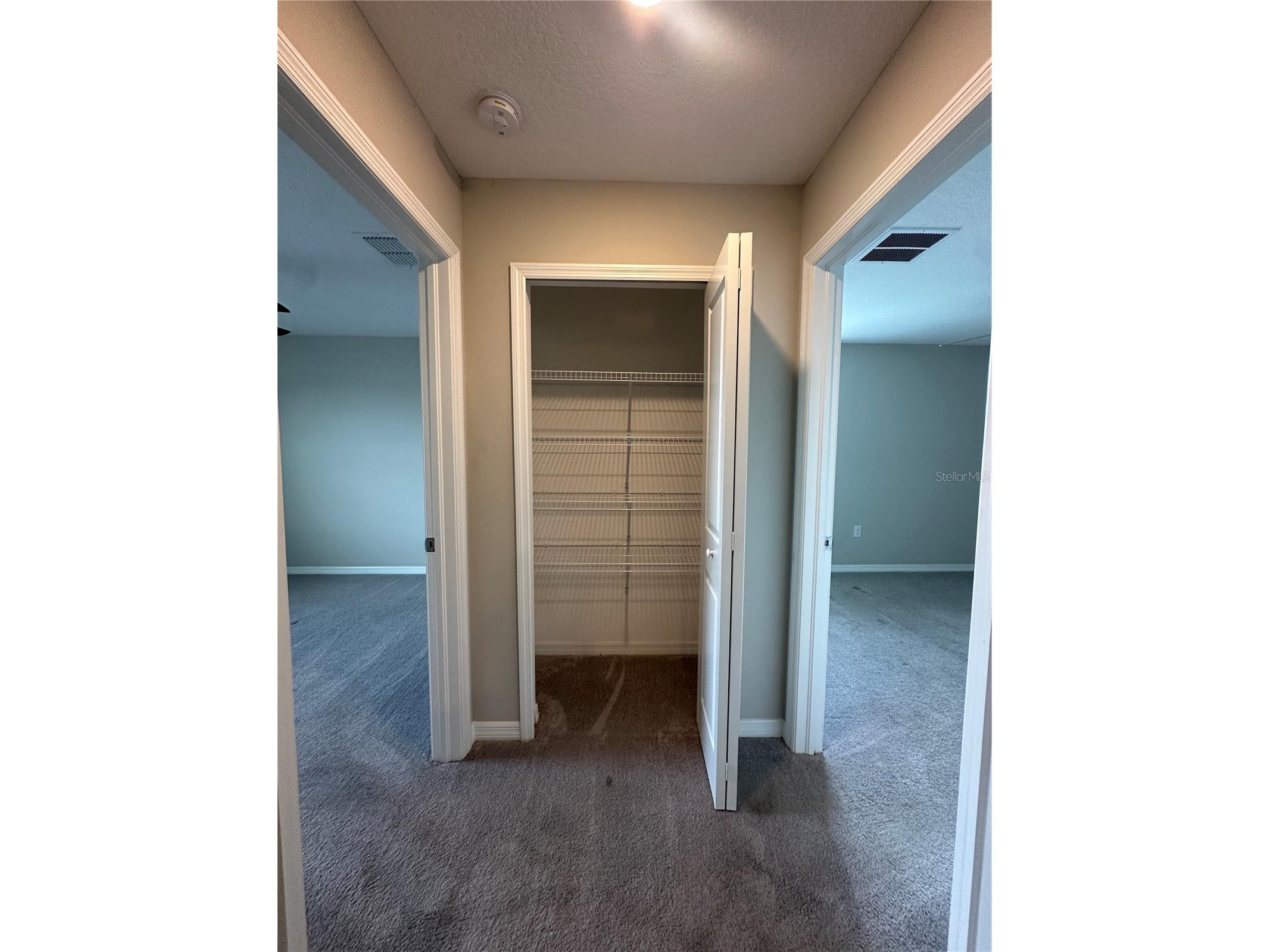 7157 Samuel Ivy Drive Tampa FL 33619 O6391385 image28