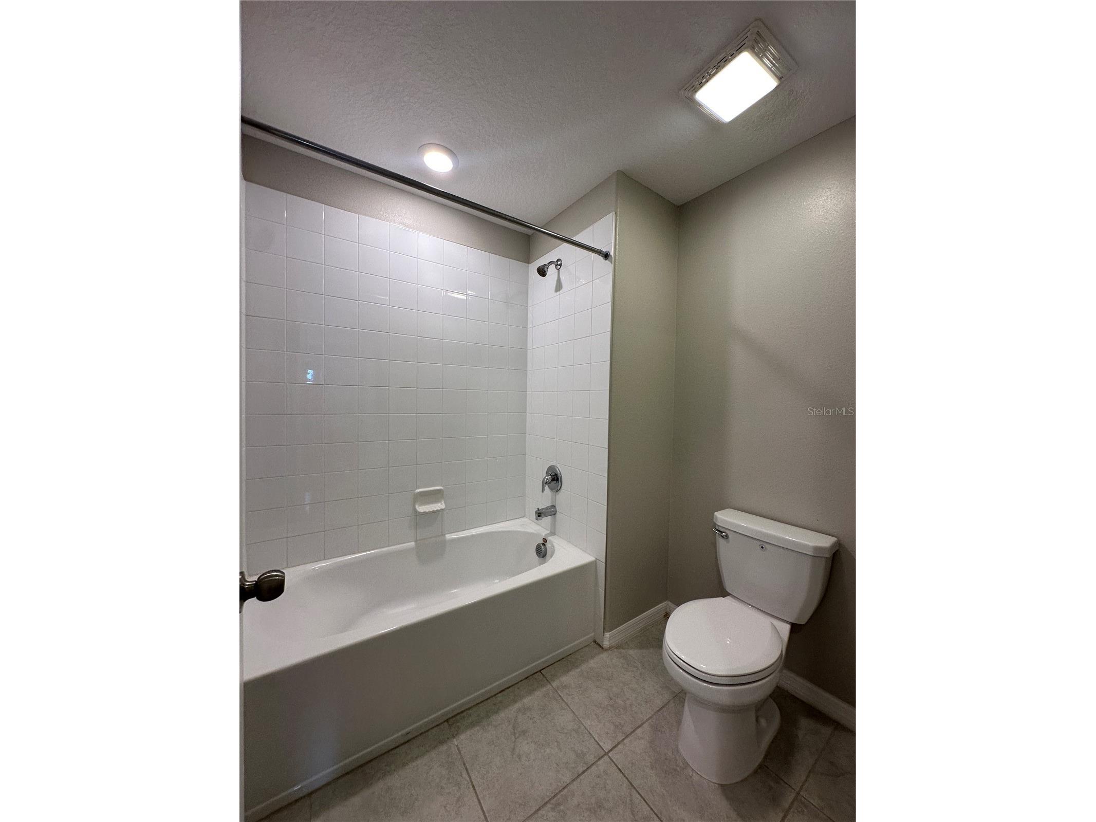 7157 Samuel Ivy Drive Tampa FL 33619 O6391385 image32