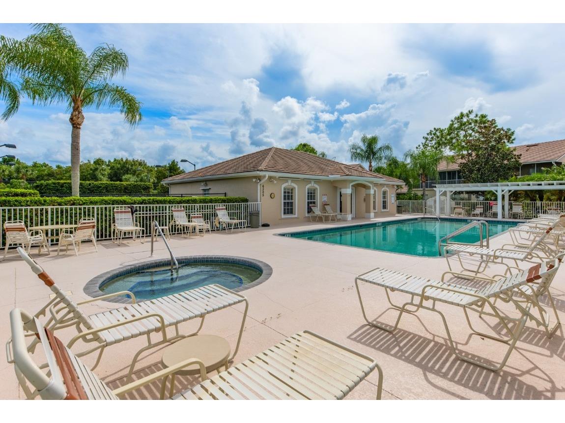 7157 Strand Circle #24-102 Bradenton FL 34203 A4642879 image31