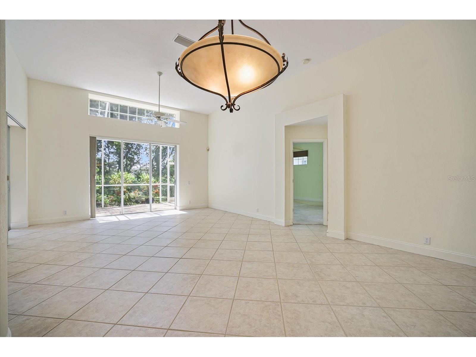 7159 Victoria Circle University Park FL 34201 A4697683 image16