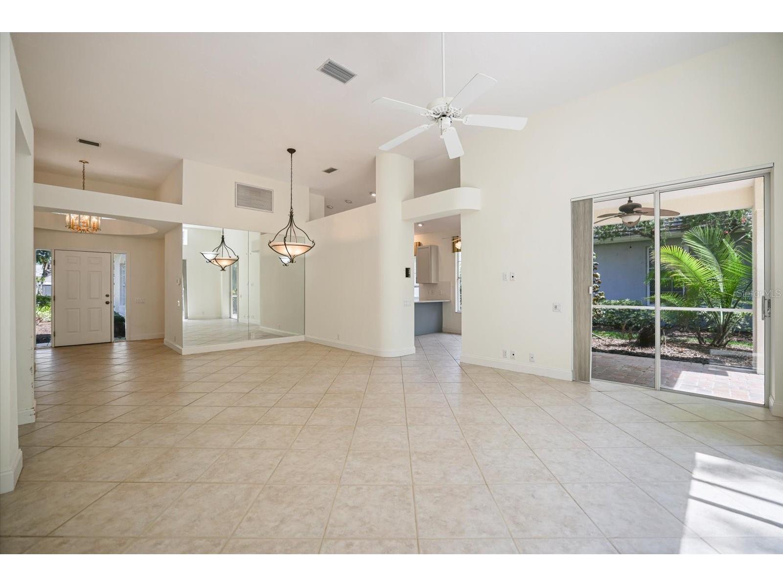 7159 Victoria Circle University Park FL 34201 A4697683 image18