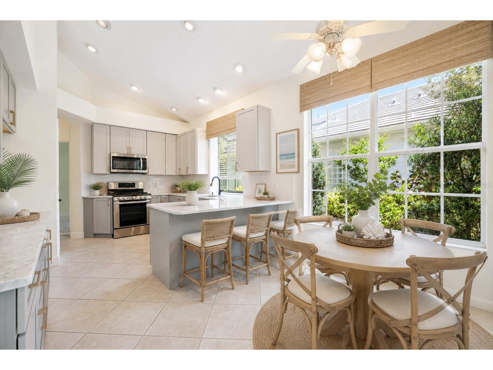 7159 Victoria Circle University Park FL 34201 A4697683 image8