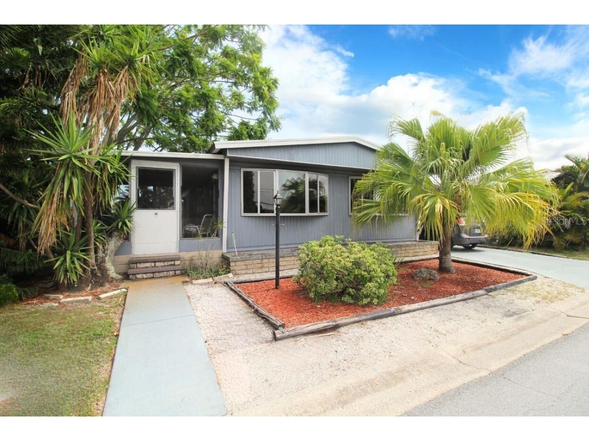 716 49th Avenue W #716 Bradenton FL 34207 A4570361 image1