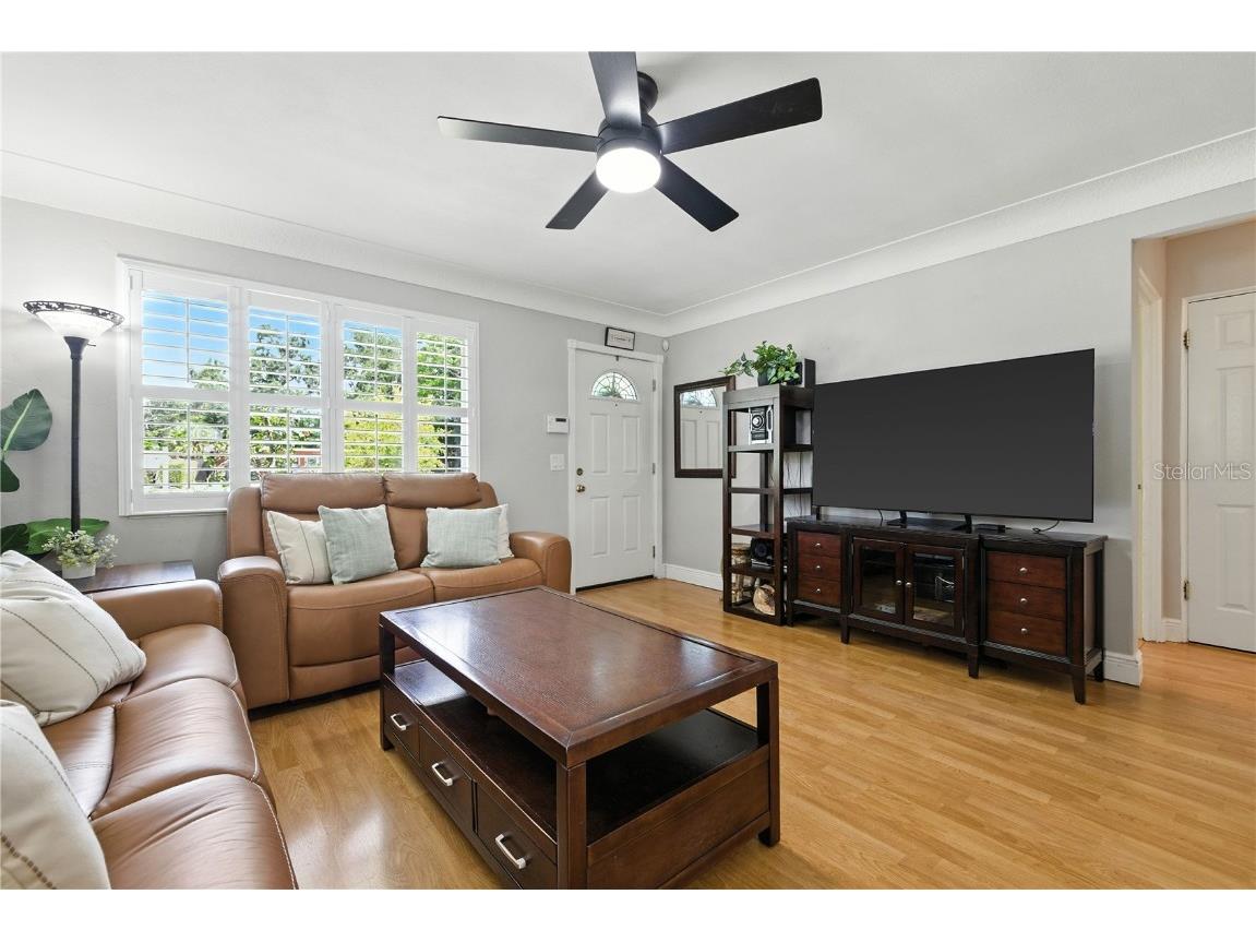 716 62nd Avenue S Saint Petersburg FL 33705 TB8420203 image10