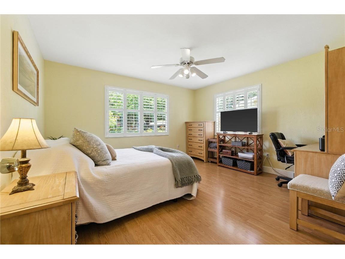 716 62nd Avenue S Saint Petersburg FL 33705 TB8420203 image18