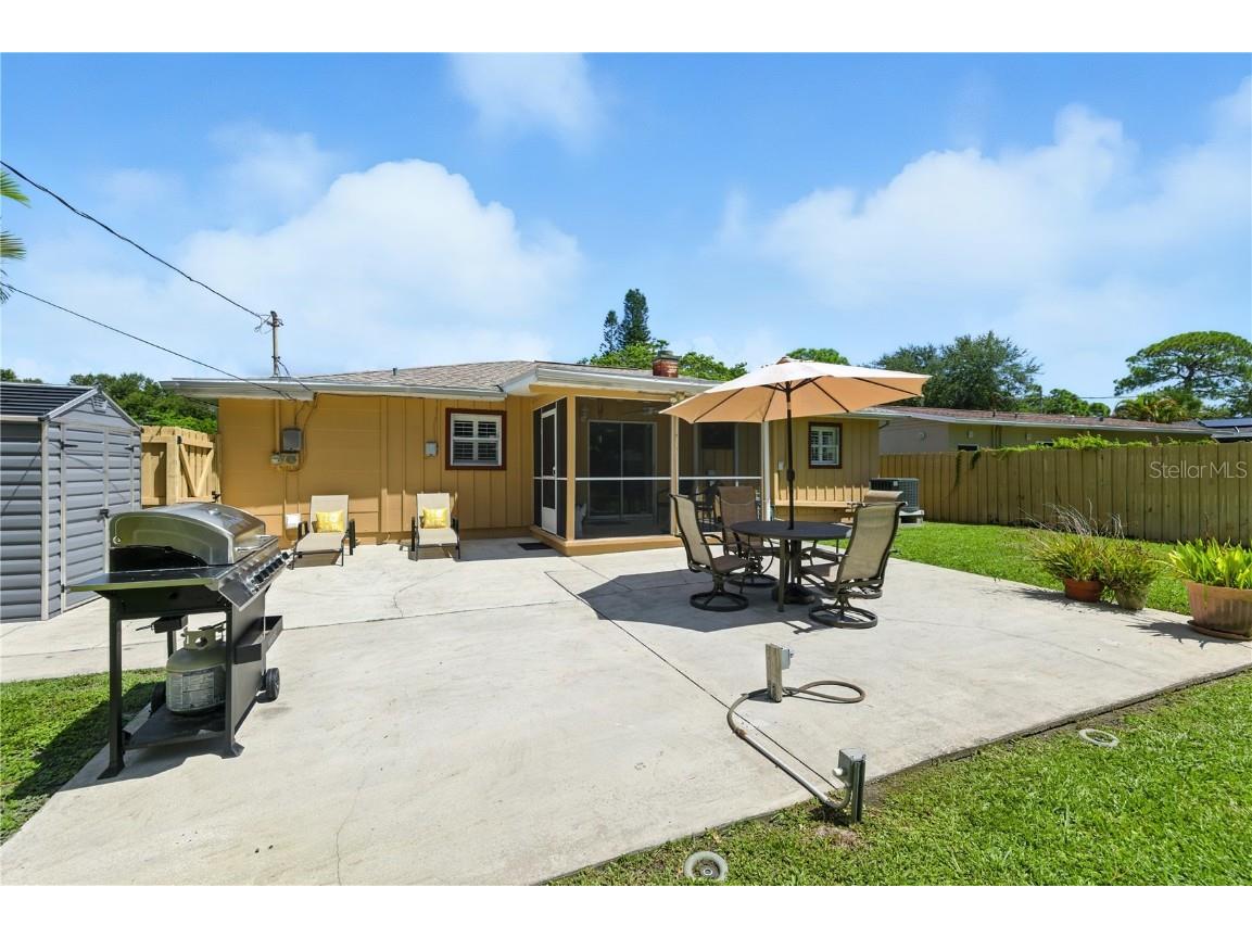 716 62nd Avenue S Saint Petersburg FL 33705 TB8420203 image25