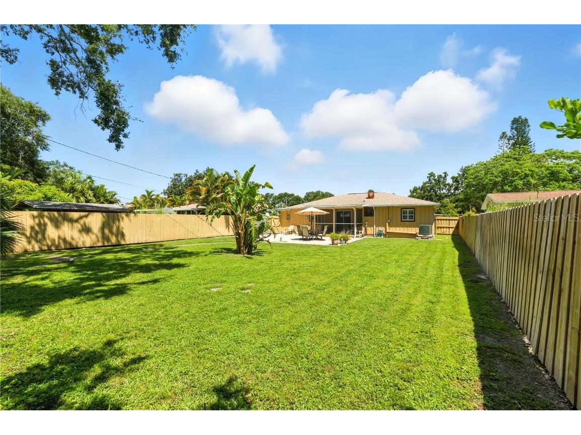 716 62nd Avenue S Saint Petersburg FL 33705 TB8420203 image27