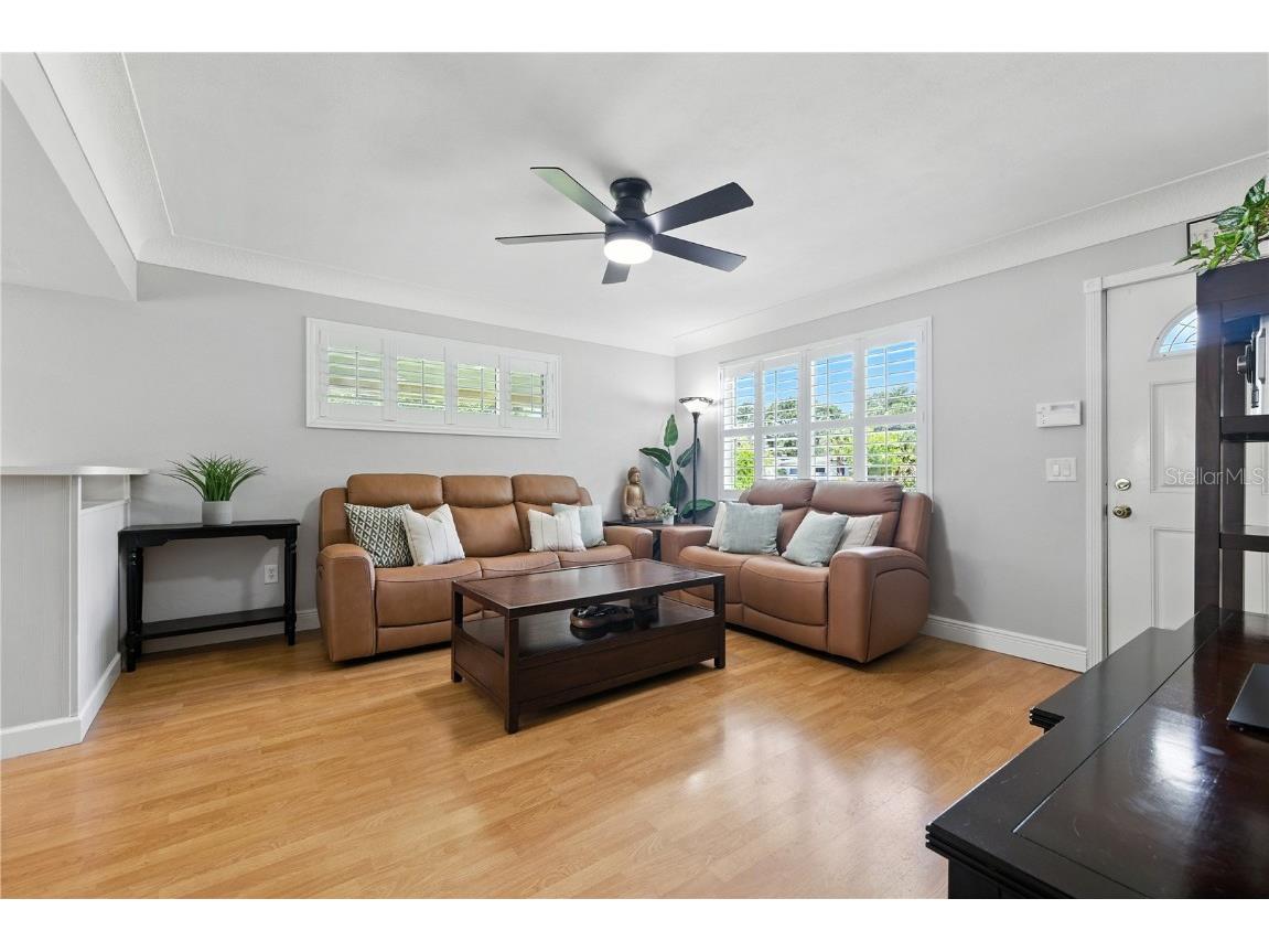 716 62nd Avenue S Saint Petersburg FL 33705 TB8420203 image8