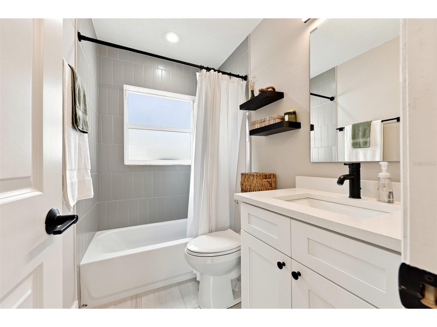 716 75th Avenue N Saint Petersburg FL 33702 TB8530080 image18