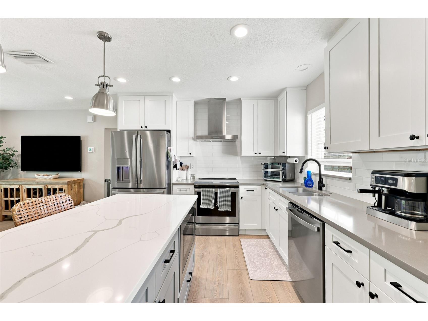 716 75th Avenue N Saint Petersburg FL 33702 TB8530080 image6