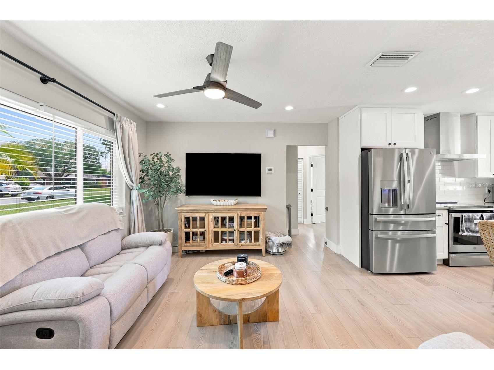716 75th Avenue N Saint Petersburg FL 33702 TB8530080 image8