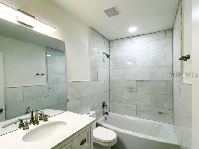 716 Angelina Lane #A Lakeland FL 33801 L4958305 image7