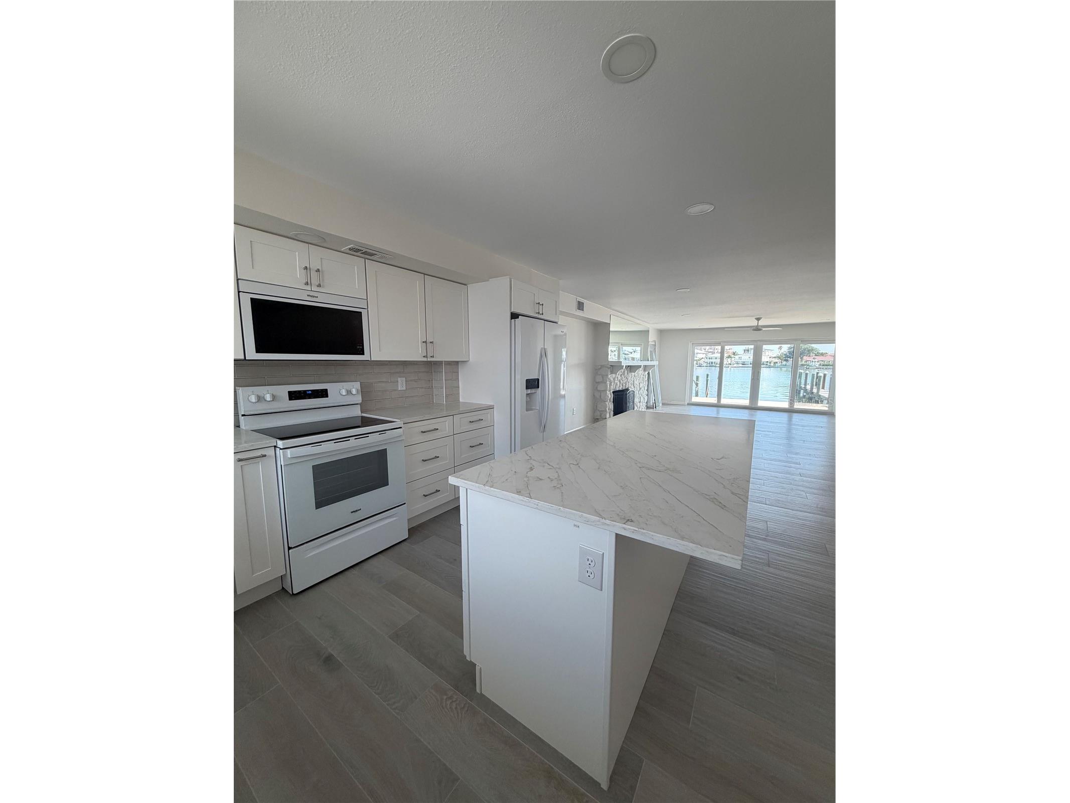 716 Bayway Boulevard #6 Clearwater Beach FL 33767 TB8523959 image6