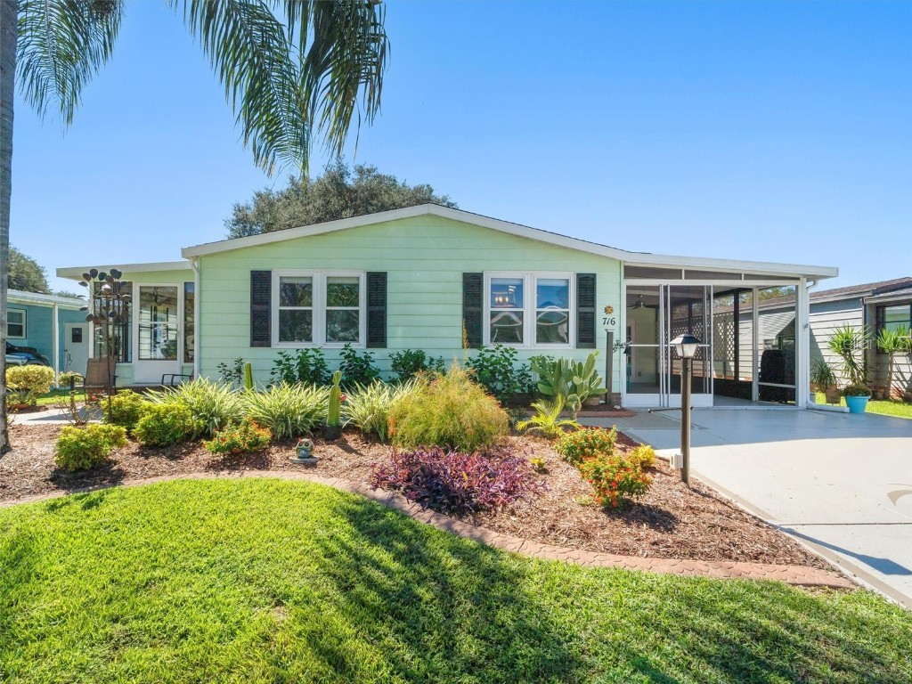 716 Camelia Court Lady Lake FL 32159 G5073995 image1