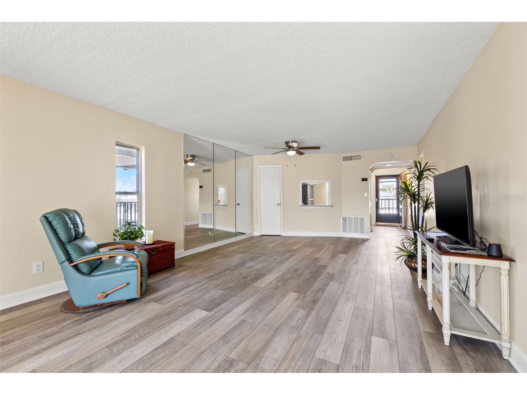 716 Cordova Green Seminole FL 33777 TB8348072 image14