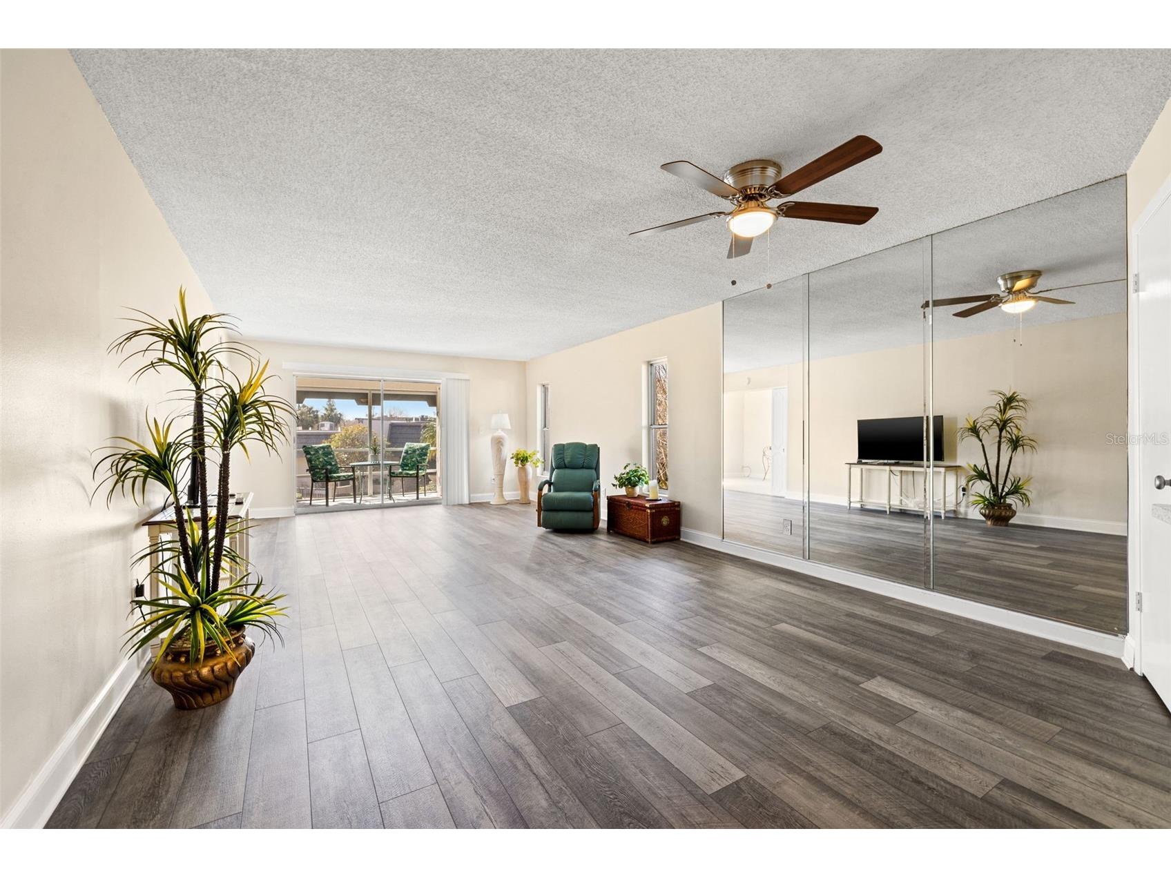 716 Cordova Green Seminole FL 33777 TB8348072 image15