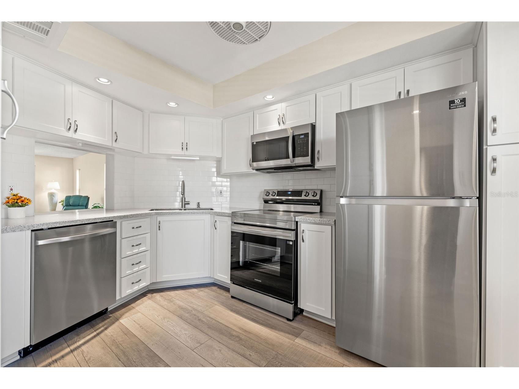 716 Cordova Green Seminole FL 33777 TB8348072 image2