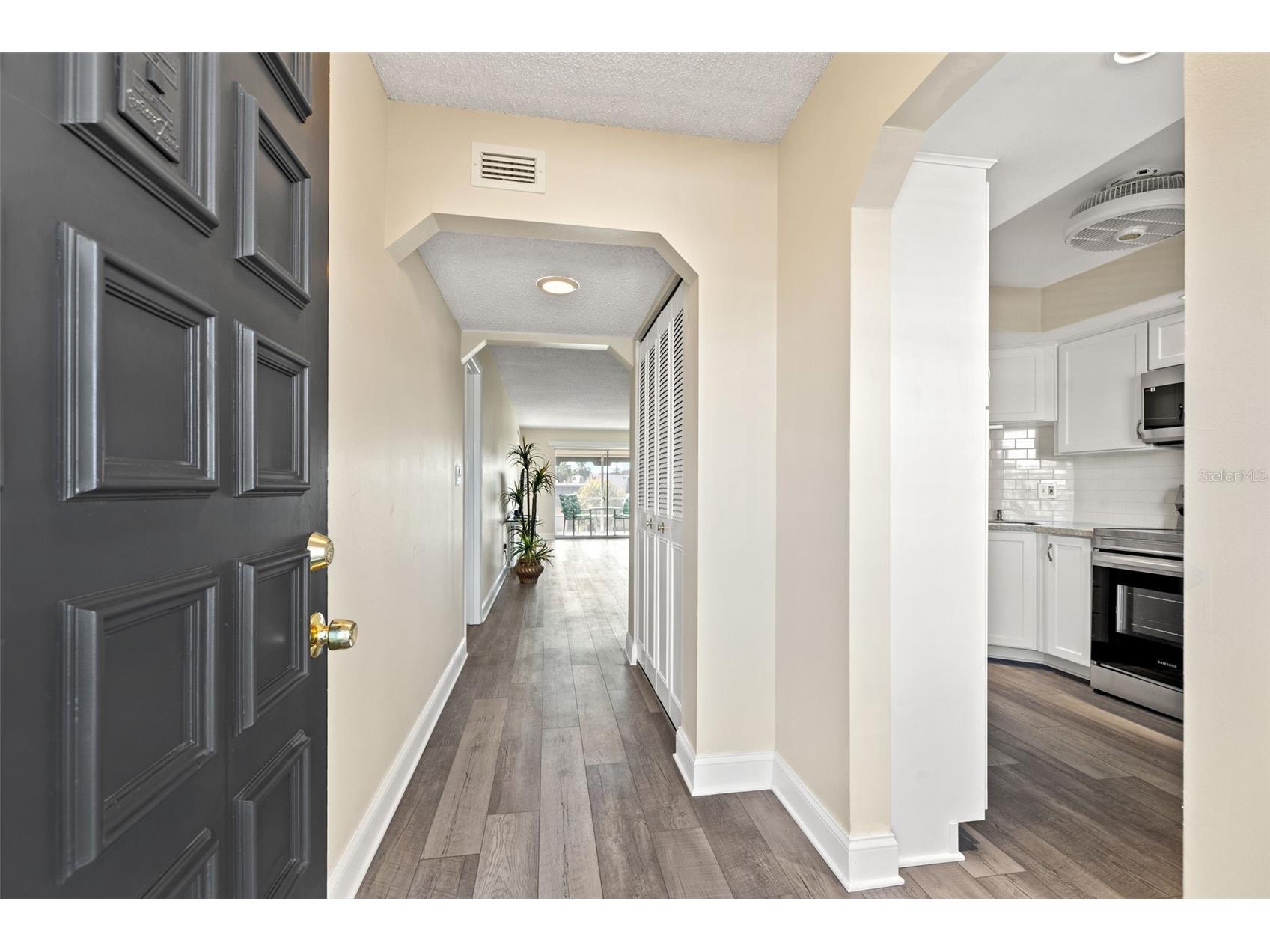 716 Cordova Green Seminole FL 33777 TB8348072 image22