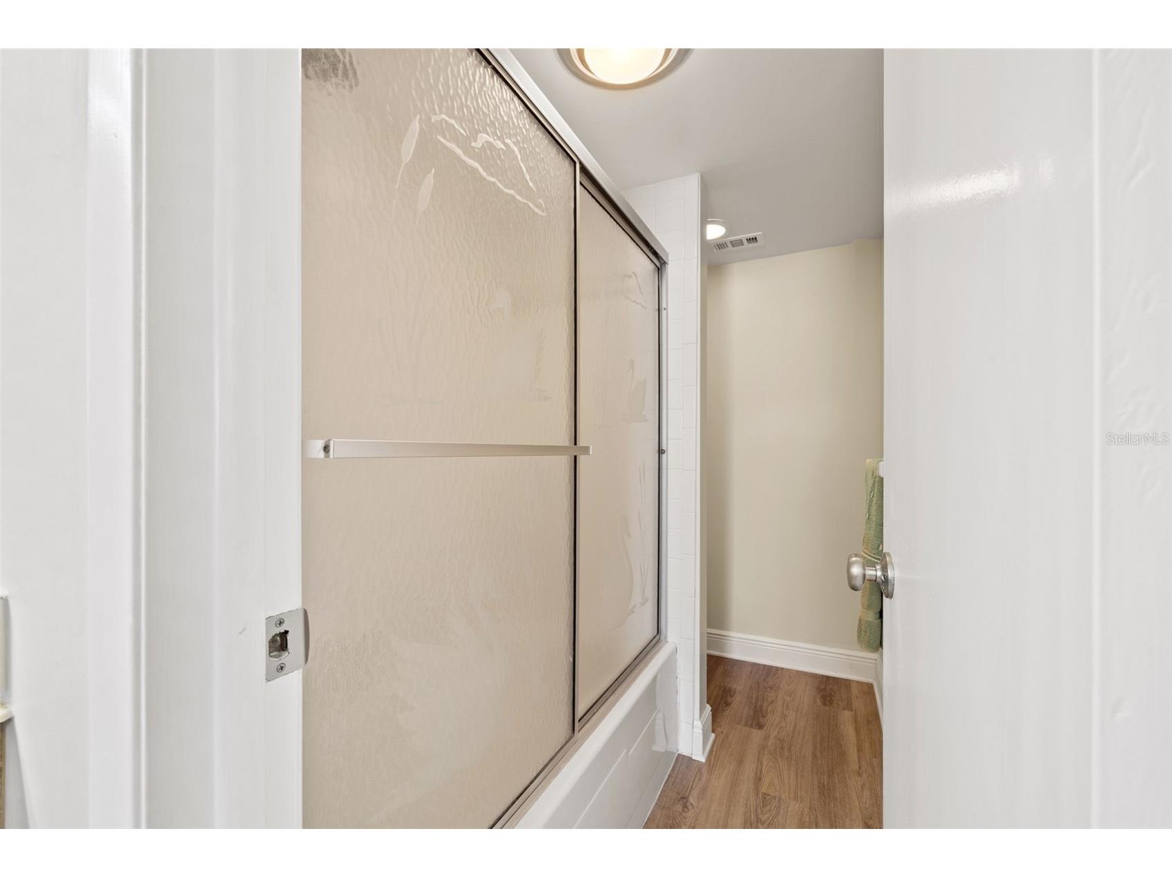 716 Cordova Green Seminole FL 33777 TB8348072 image6