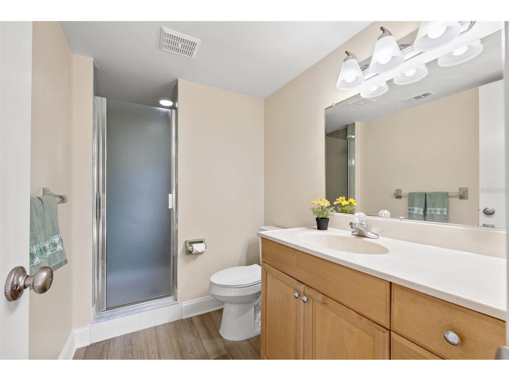 716 Cordova Green Seminole FL 33777 TB8348072 image9