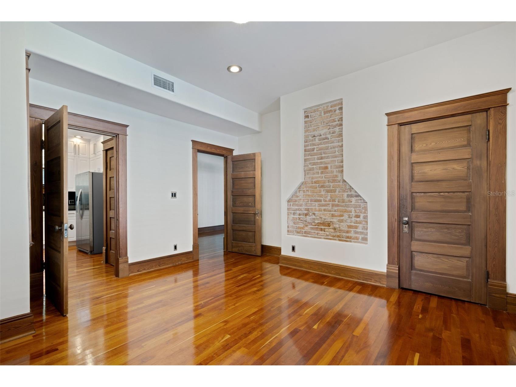 716 E Lime Street Lakeland FL 33801 L4961966 image8
