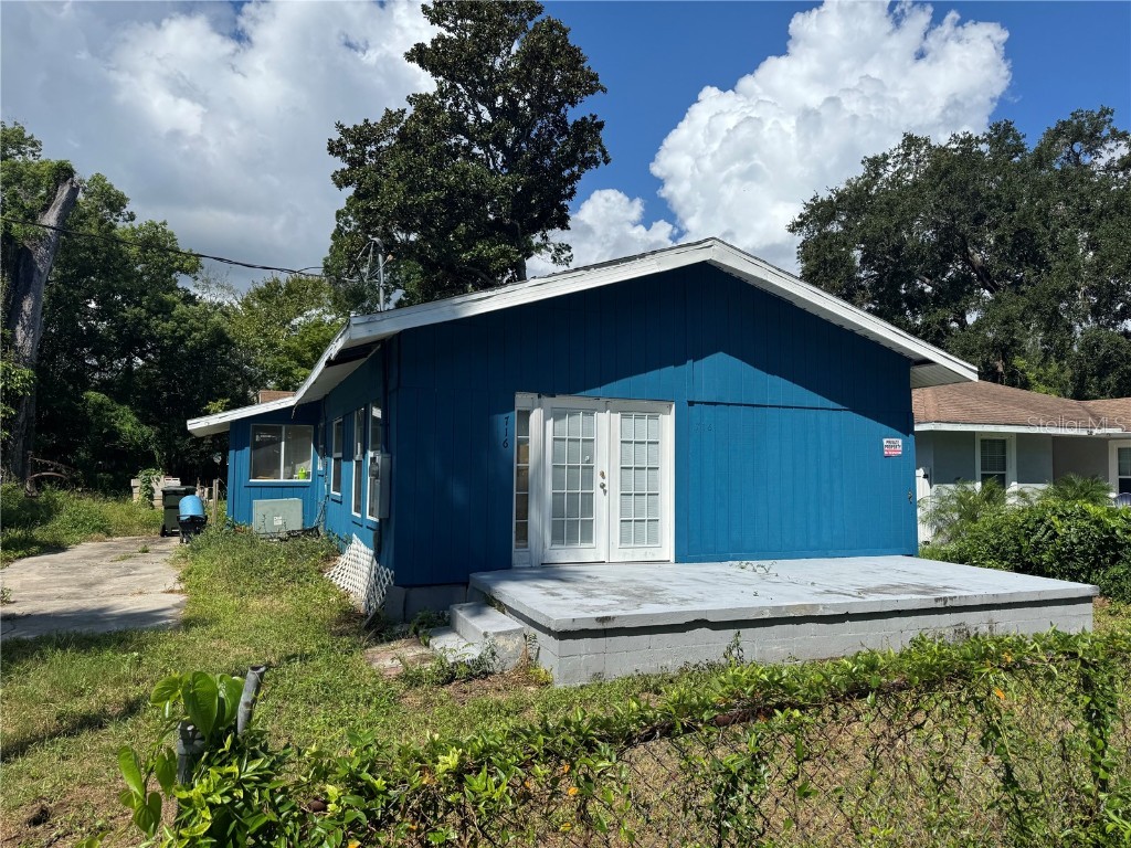 716 Flora Street Daytona Beach FL 32114 V4944546 image1