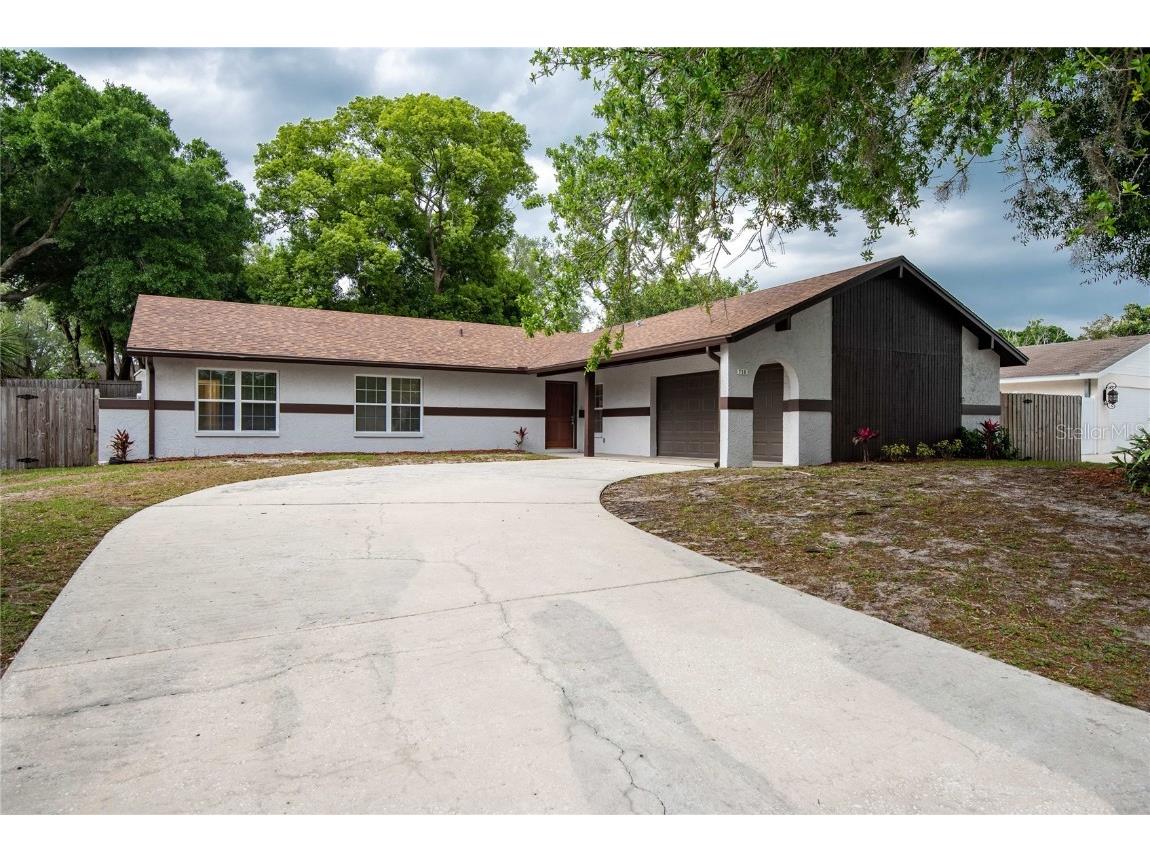 716 Forest Hills Drive Brandon FL 33510 T3518373 image1