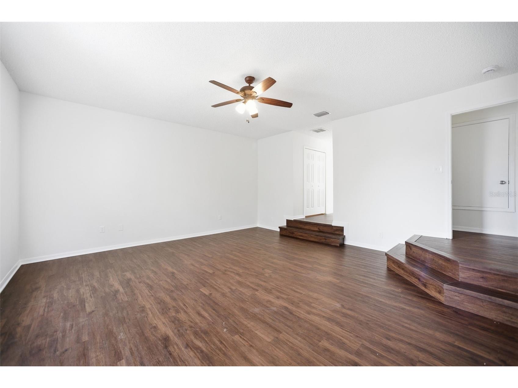 716 Grand Canyon Drive Valrico FL 33594 O6394351 image36